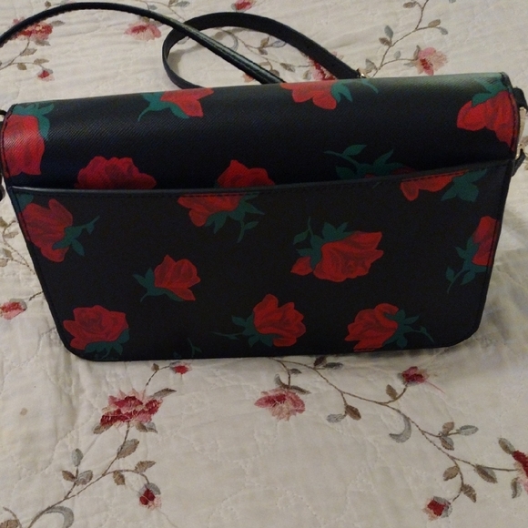 NWT Kate Spade Red and Black Floral Madison Crossbody Bag - Picture 6 of 12